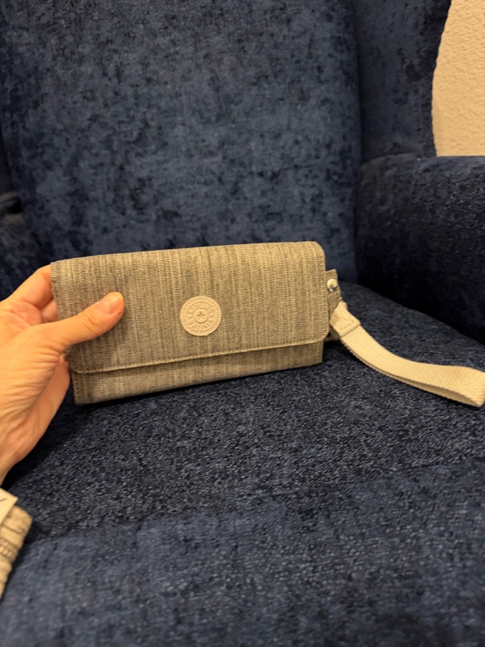 Kipling Light Gray Textured Clutch Wristlet with Pom Keychain - Picture 14 of 14